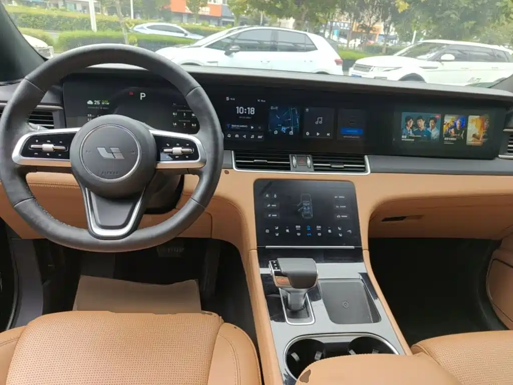 Li Auto Li ONE — миниатюра 10