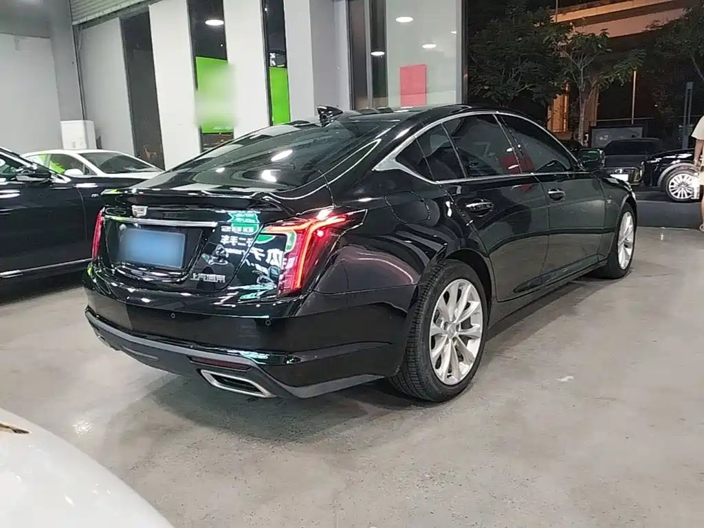 Cadillac CT5 — миниатюра 7