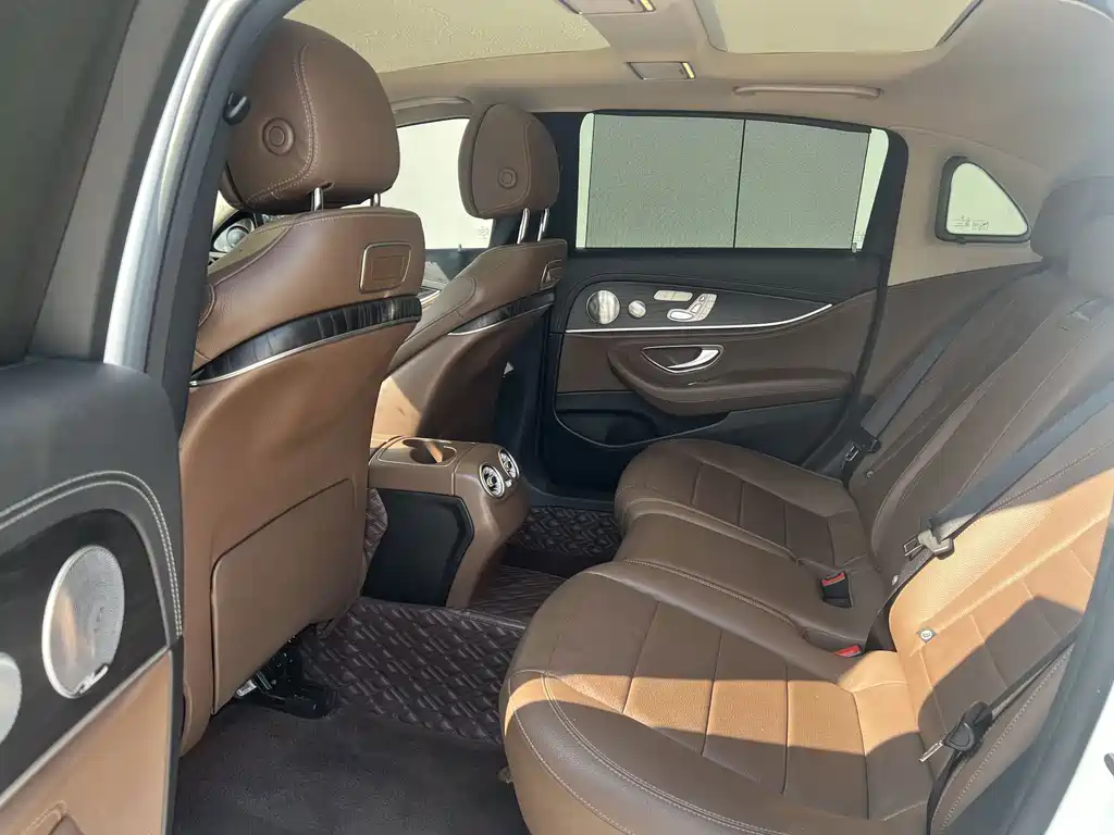 Mercedes-Benz E-Class E 2020 E 300 L Sport