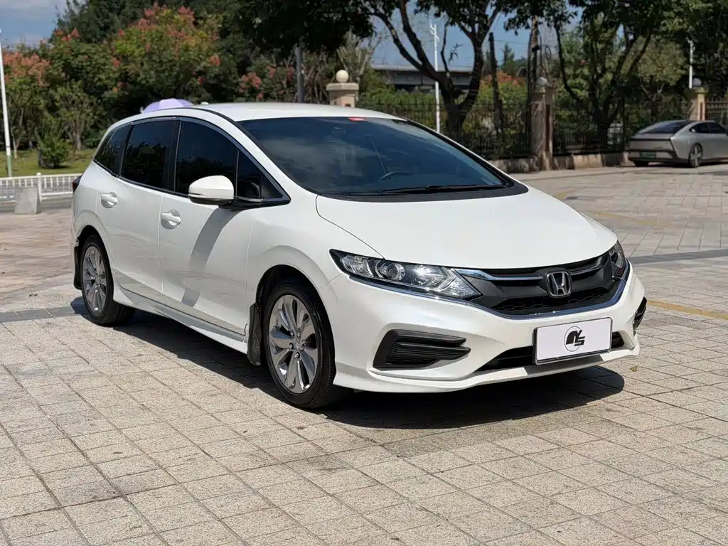 Honda Jade — миниатюра 3