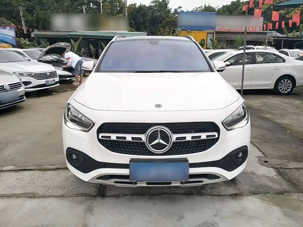 Mercedes-Benz GLA — миниатюра 3