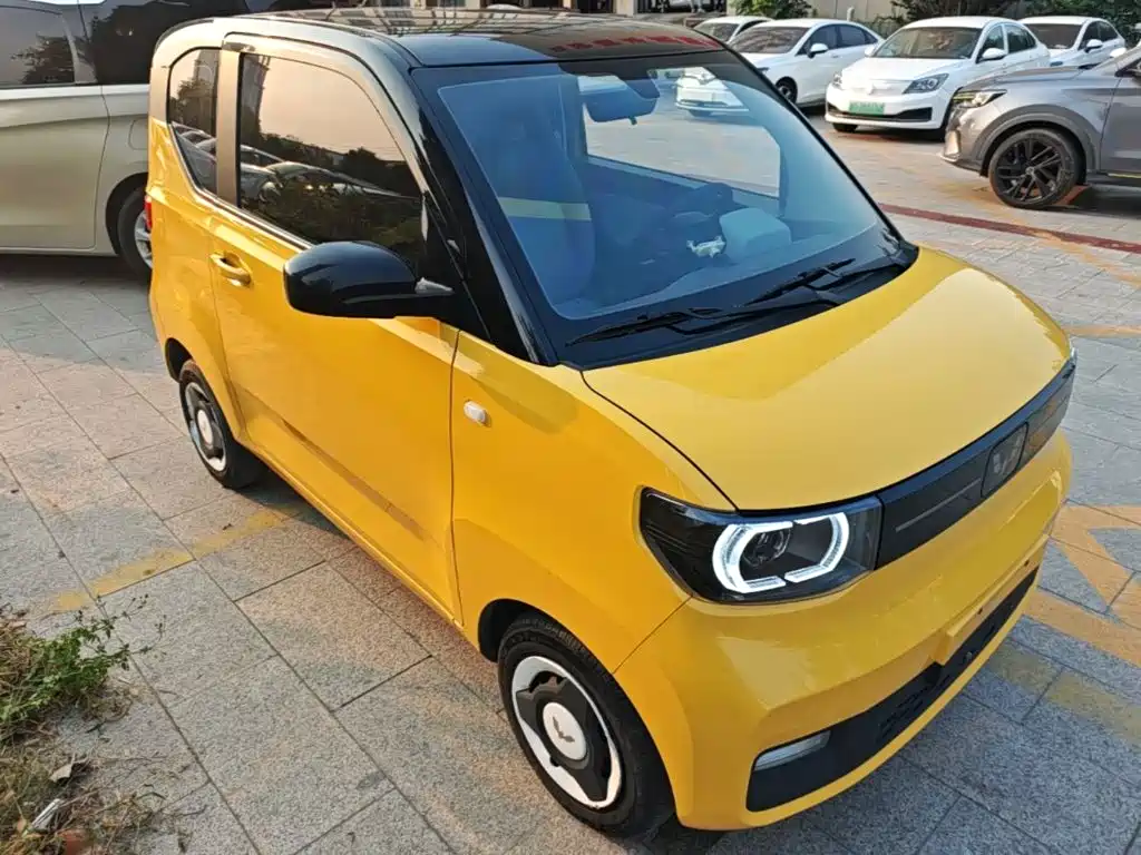 Wuling MINIEV — миниатюра 4