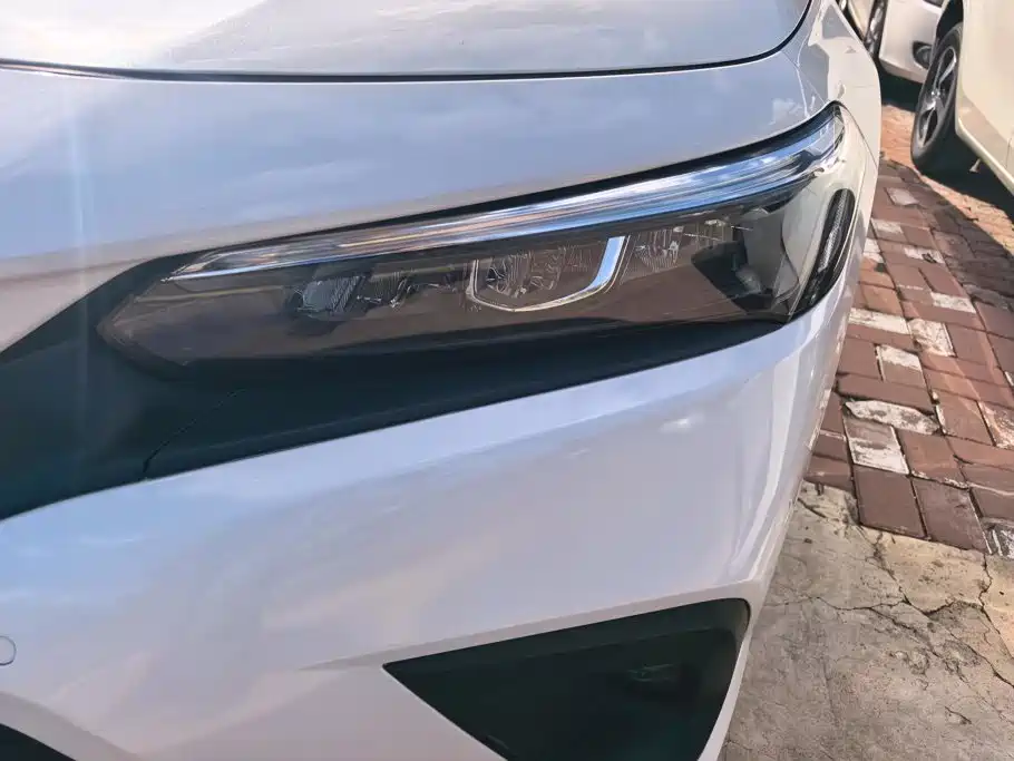 Honda Civic — миниатюра 5