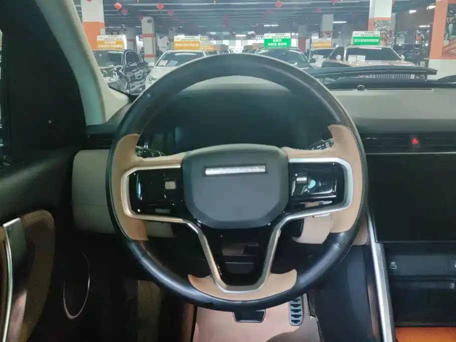 Land Rover Discovery Sport — миниатюра 15