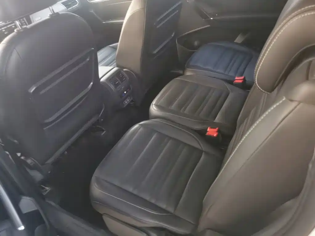 Volkswagen Touran — миниатюра 17