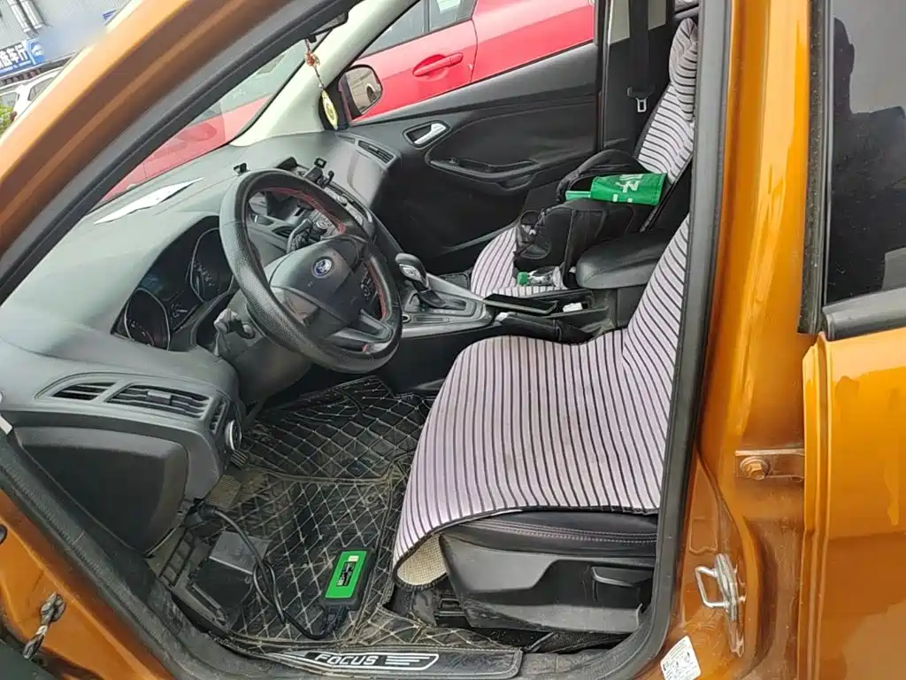 Ford Focus — миниатюра 15