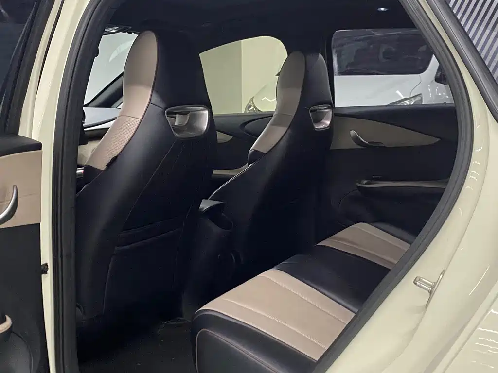 BYD Dolphin — миниатюра 10