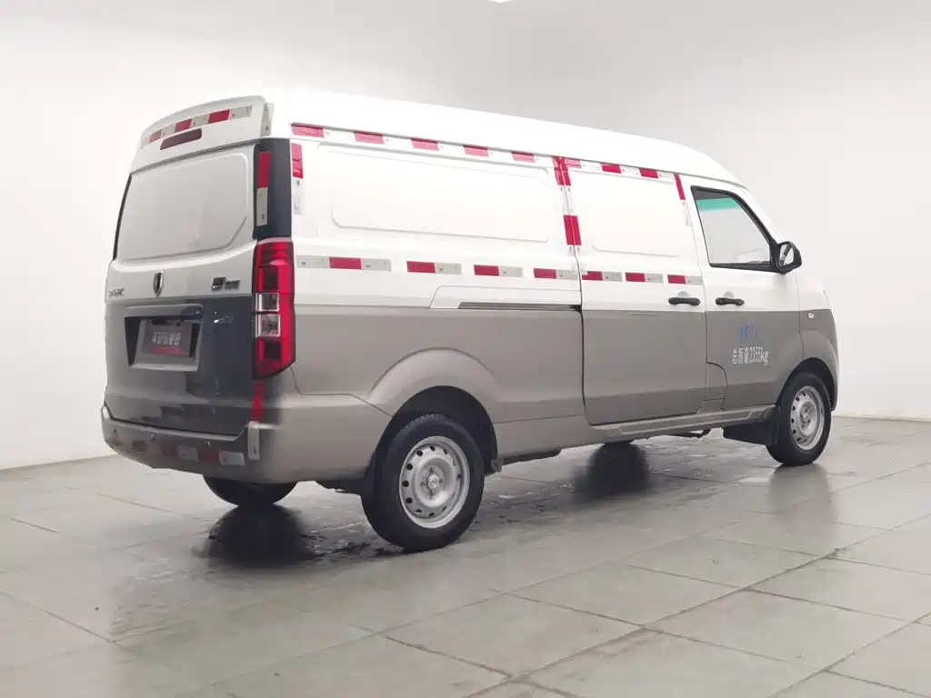 Jinbei Hiace X30L — миниатюра 2