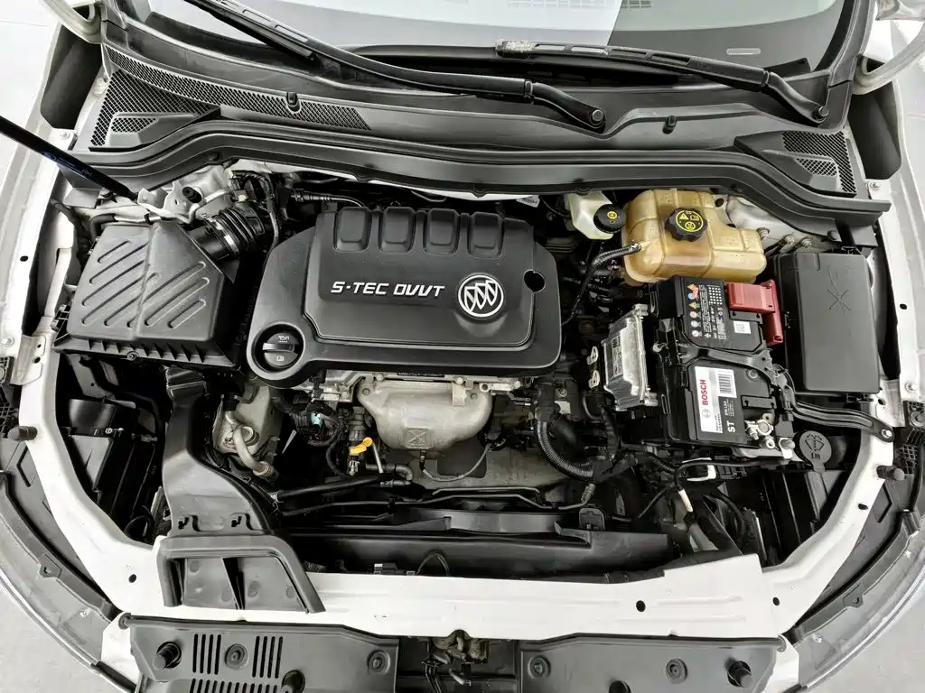 Buick Excelle — миниатюра 6