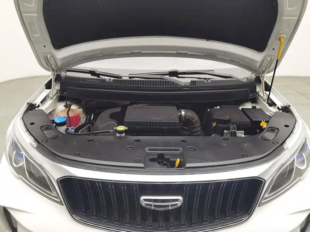 Geely Vision X3 — миниатюра 6