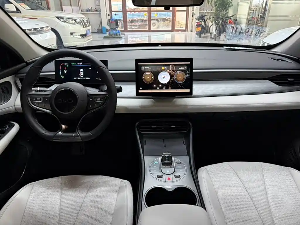 BYD Seal 05 DM-i — миниатюра 5
