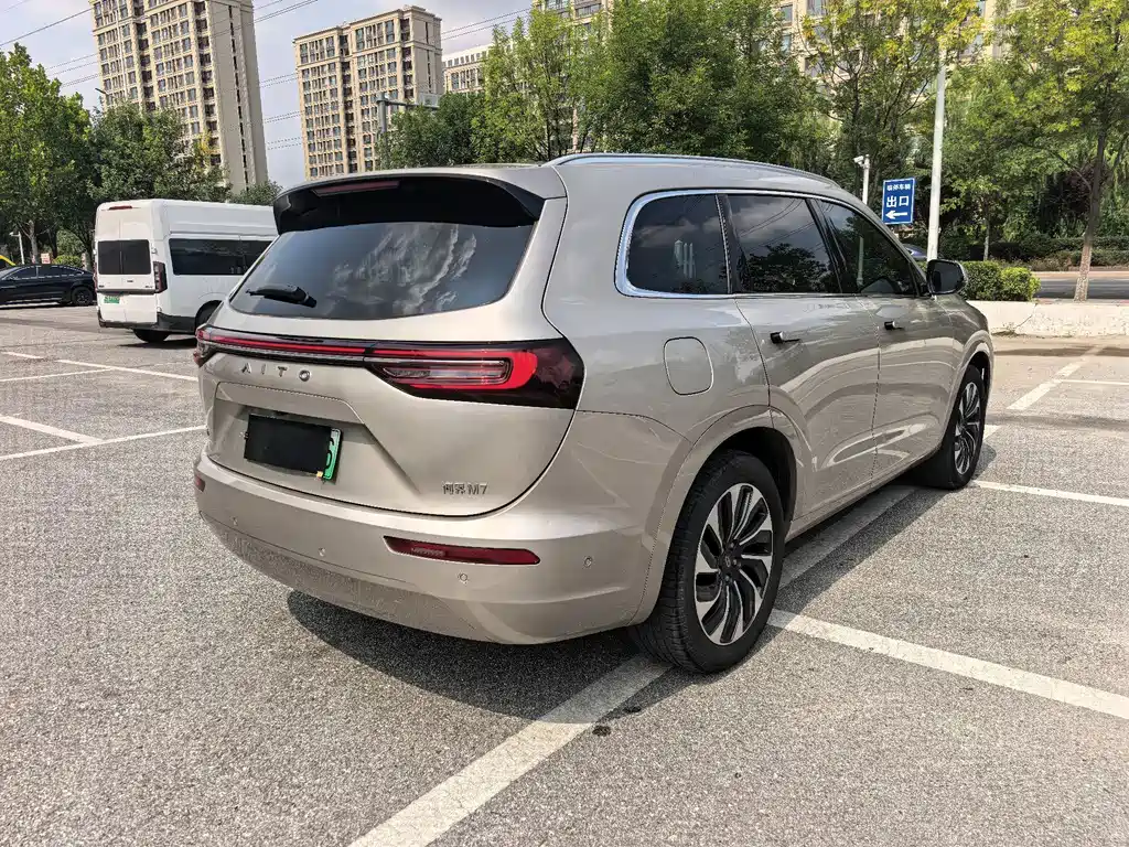 AITO AITO M7 — миниатюра 13