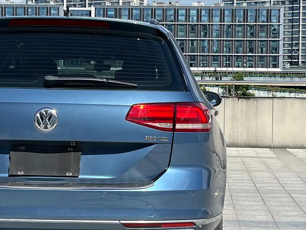 Volkswagen Viloran — миниатюра 6