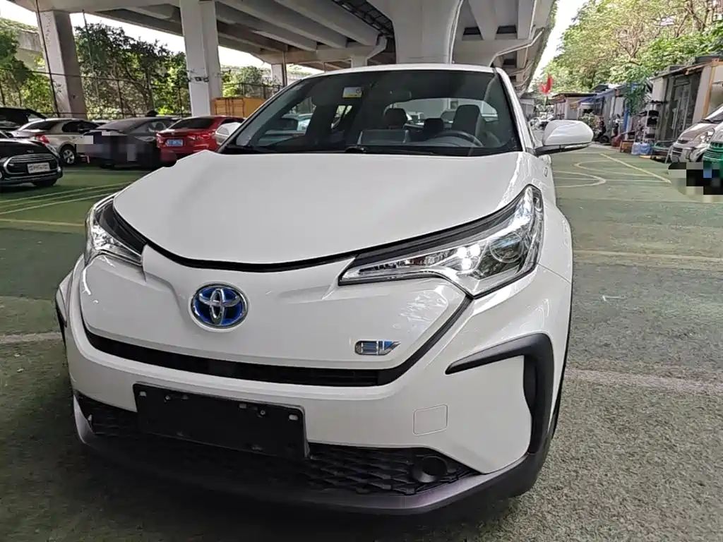Toyota C-HR EV — миниатюра 3