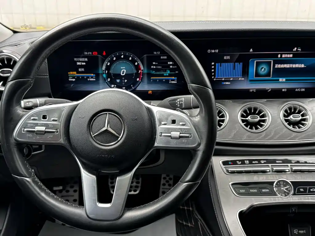 Mercedes-Benz CLS — миниатюра 6