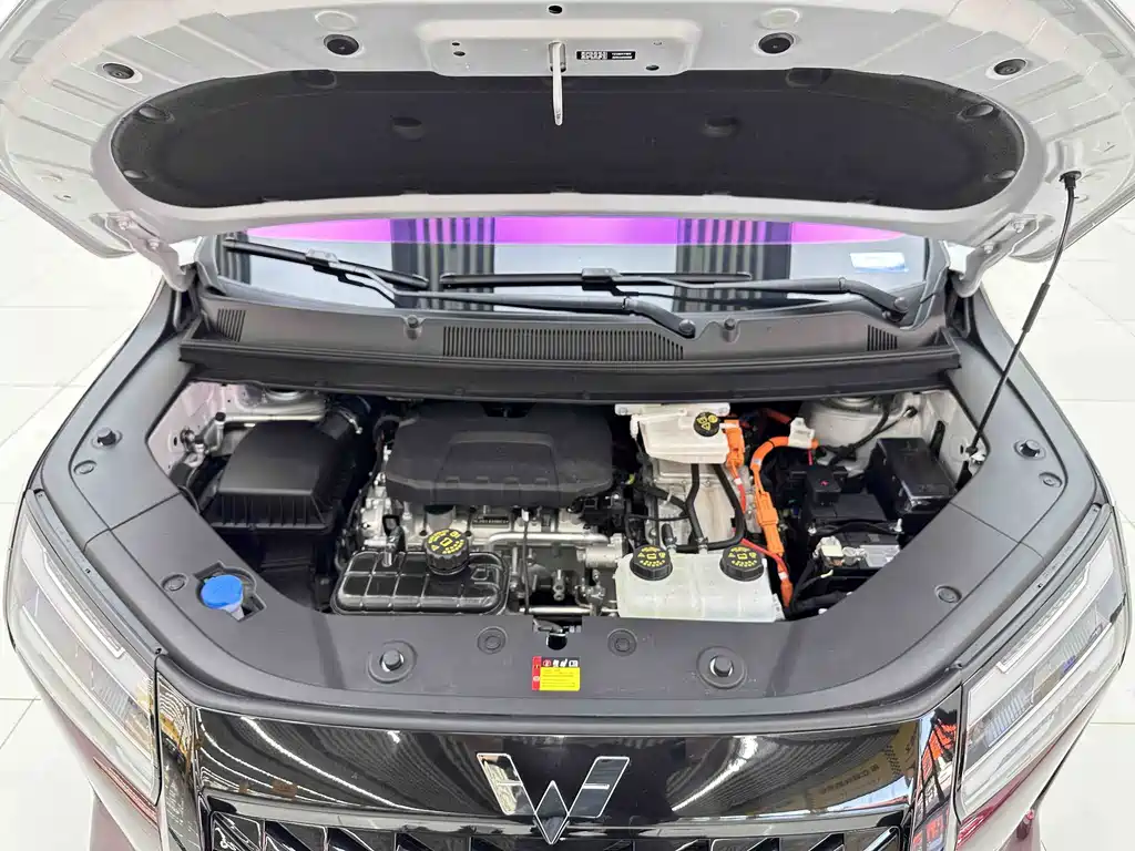 Wuling Xingguang 730 New Energy — миниатюра 7