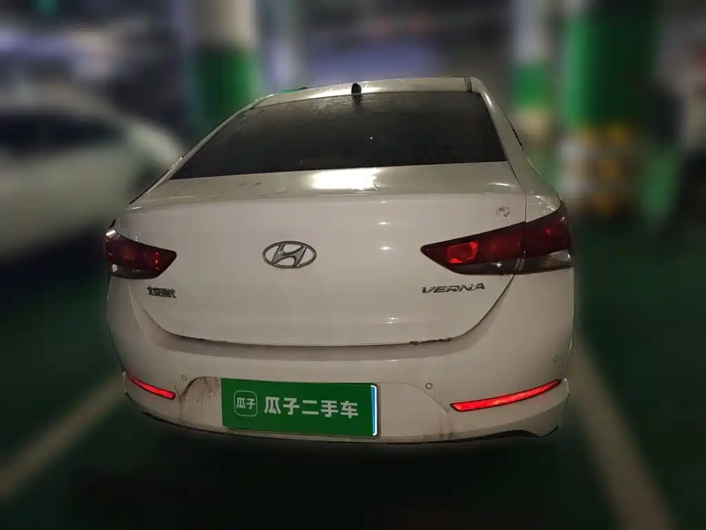 Hyundai Verna — миниатюра 3