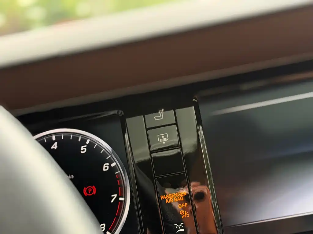 Mercedes-Benz S-Class — миниатюра 22