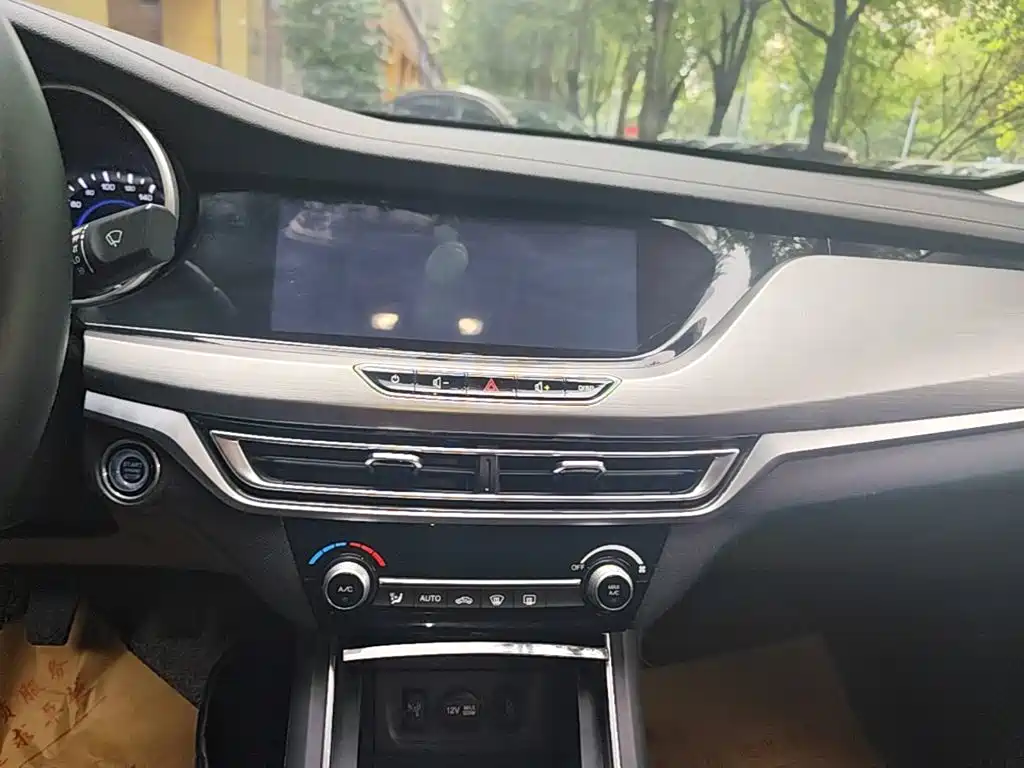 Changan Eado — миниатюра 13