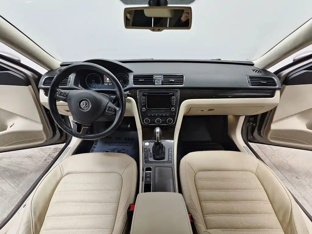 Volkswagen Passat — миниатюра 9
