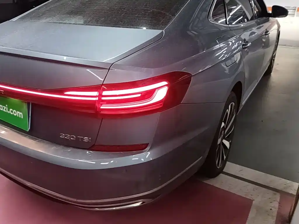 Volkswagen Passat — миниатюра 8