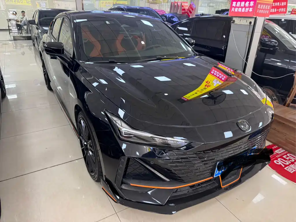Changan UNI-V — миниатюра 3