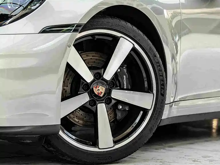 Porsche 911 — миниатюра 6