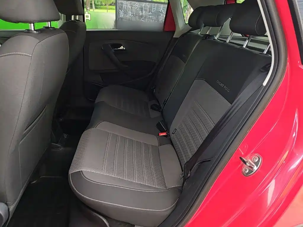 Volkswagen Polo — миниатюра 17