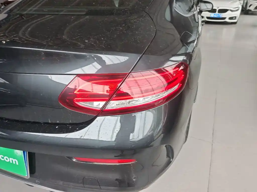 Mercedes-Benz C-Class (Import) — миниатюра 8