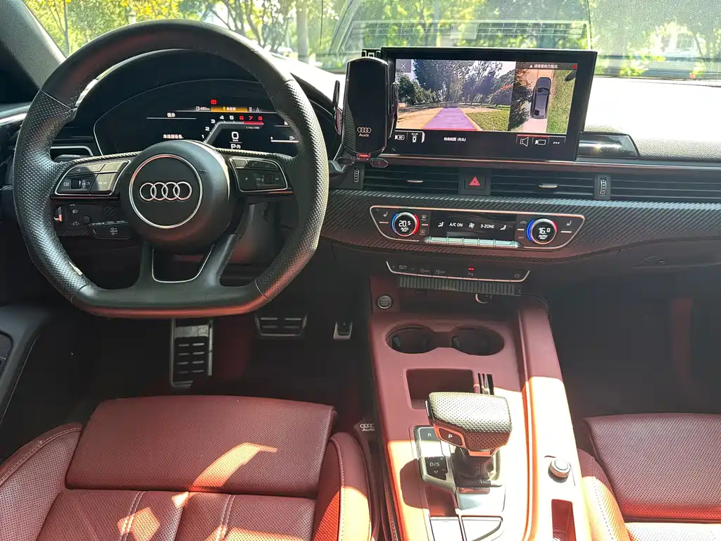Audi A4L — миниатюра 10