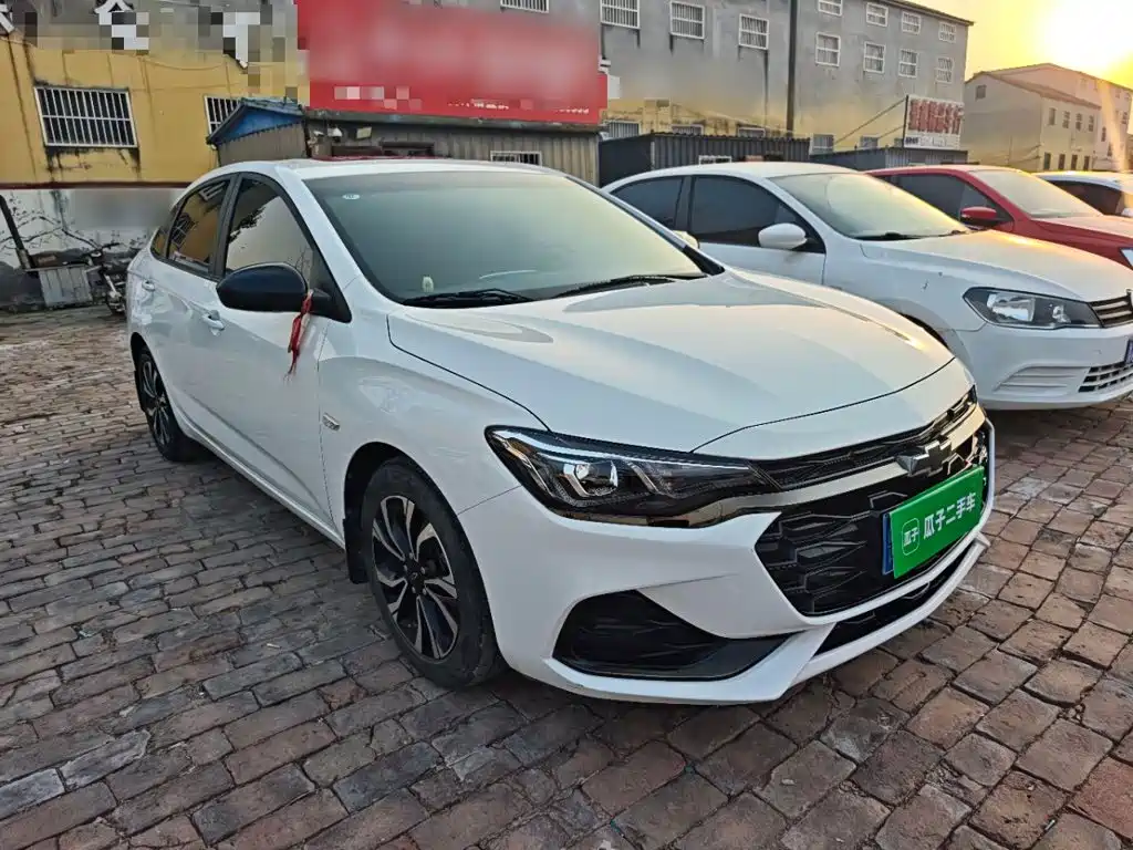 Chevrolet Monza — миниатюра 4