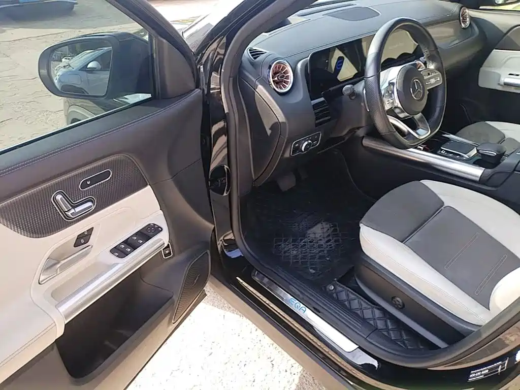 Mercedes-Benz EQA — миниатюра 16