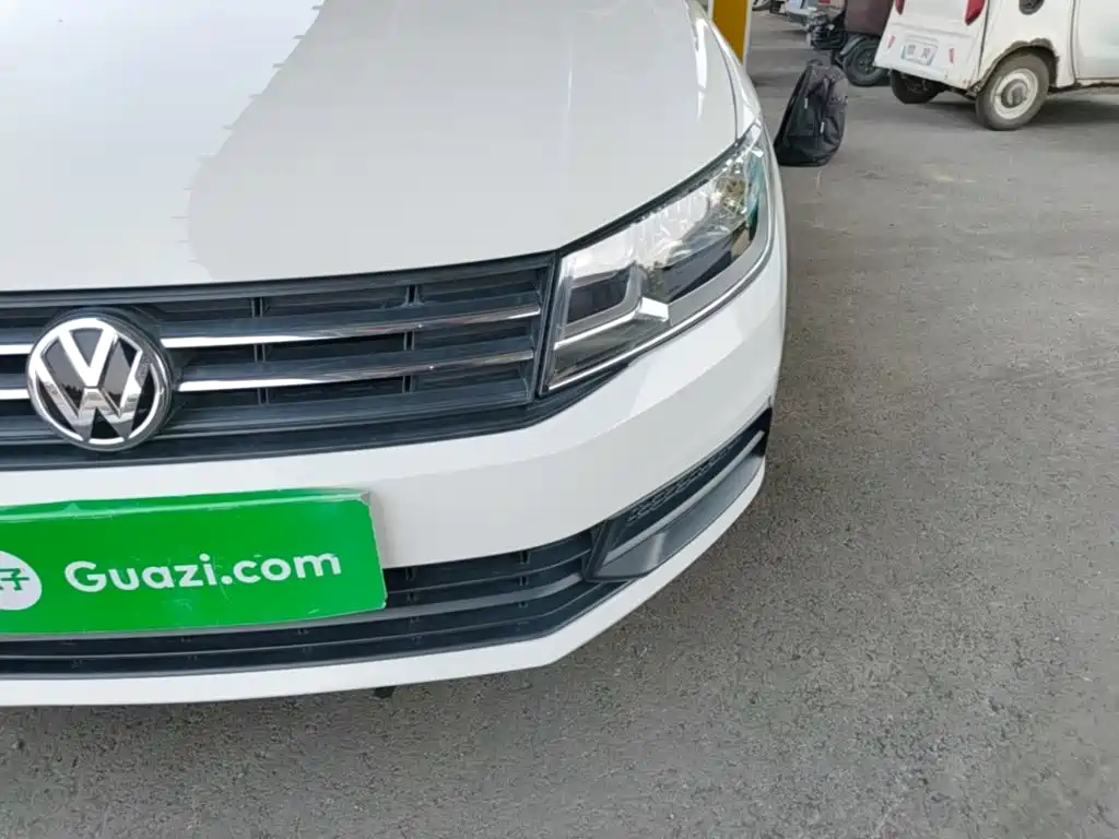 Volkswagen Santana — миниатюра 24
