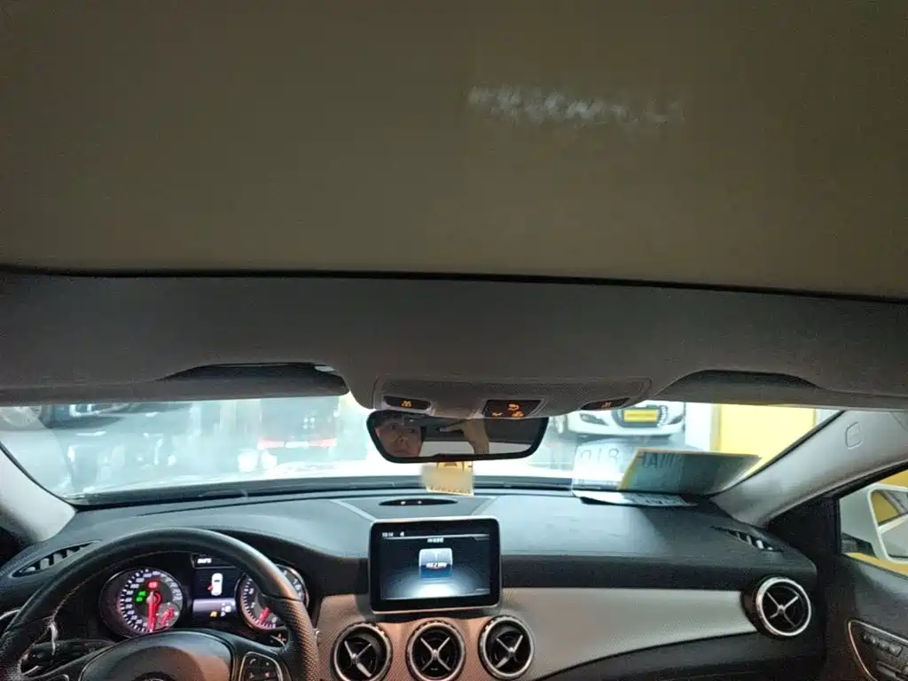Mercedes-Benz GLA — миниатюра 18