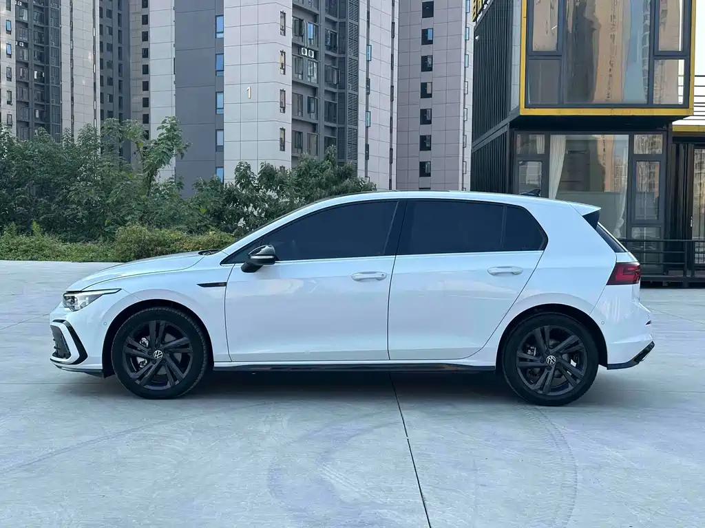 Volkswagen Golf — миниатюра 7