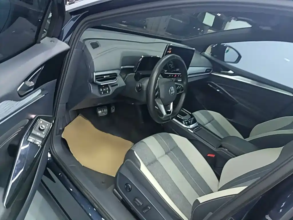 Volkswagen ID.4 Crozz — миниатюра 16