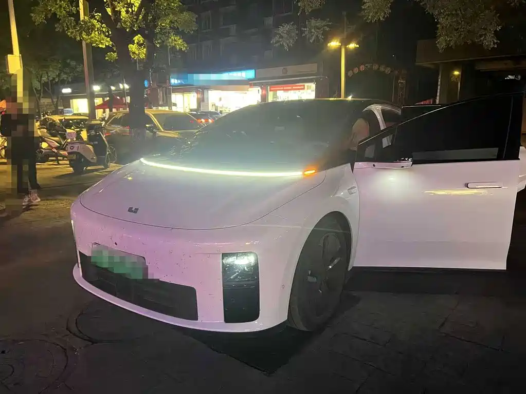 Li Auto Li i6