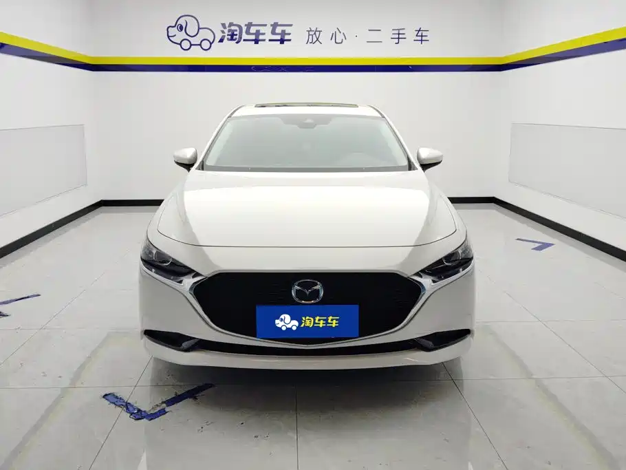 Mazda 3 Axela — миниатюра 2