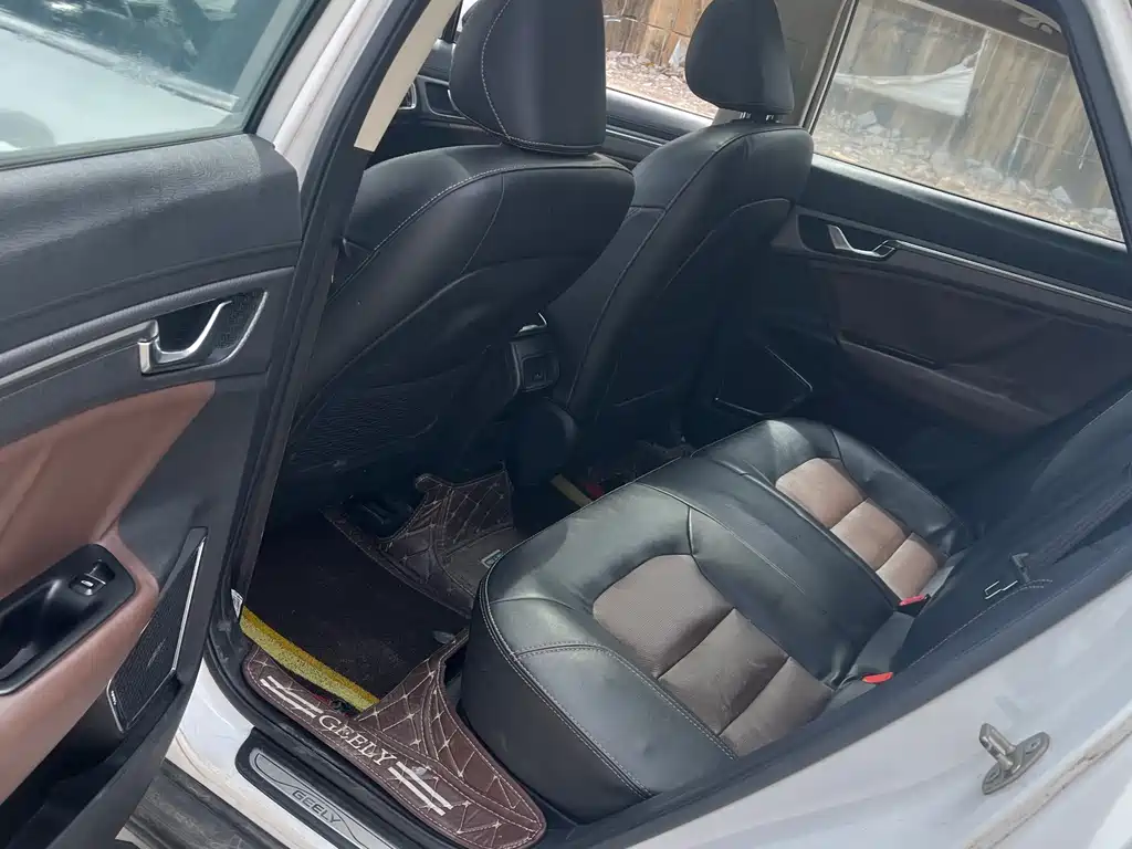 Geely Emgrand GS — миниатюра 9