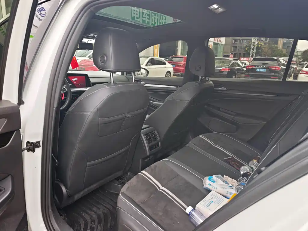 Volkswagen Golf — миниатюра 3