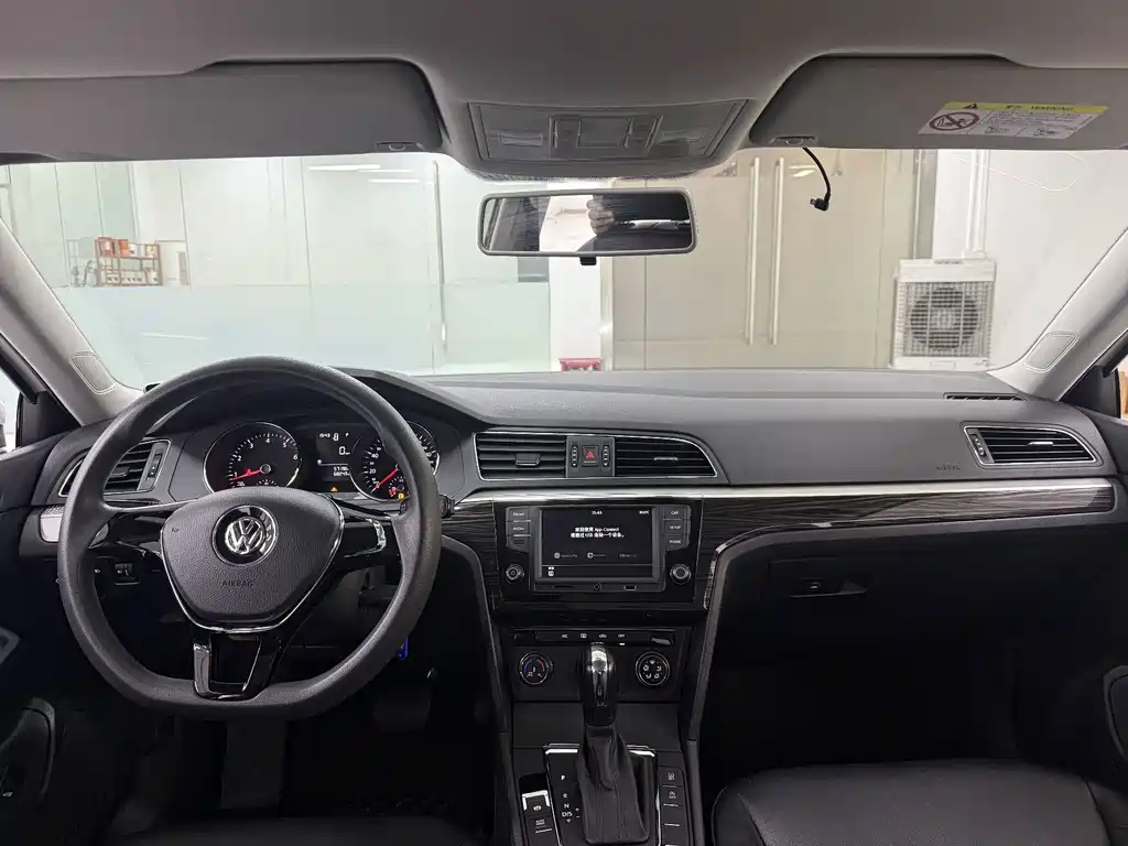 Volkswagen Lamando — миниатюра 16