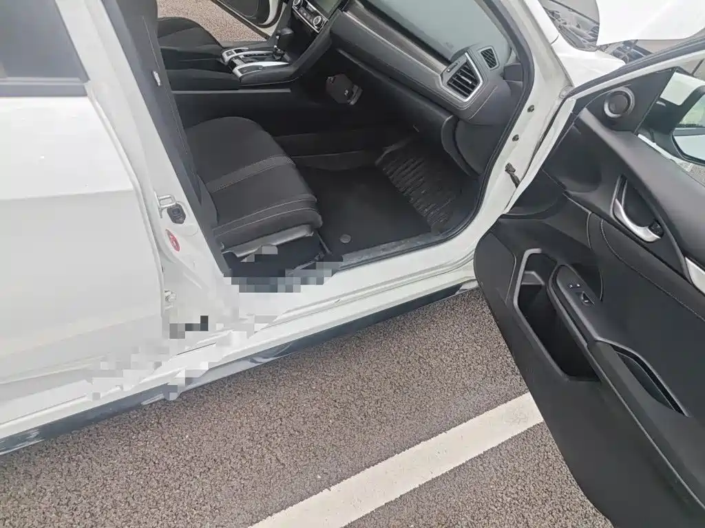 Honda Civic — миниатюра 20