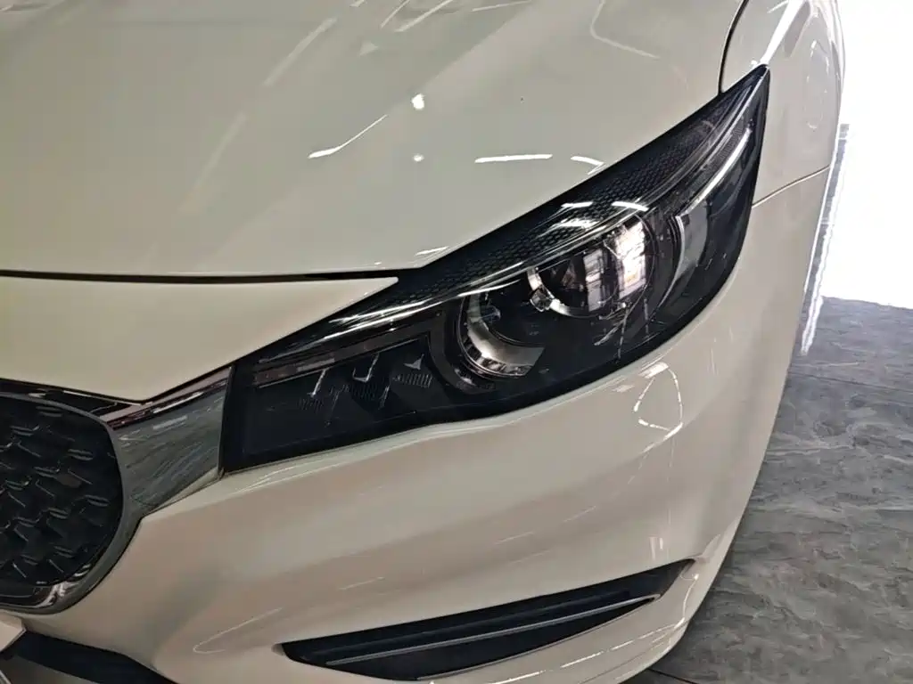 MG MG6 — миниатюра 24