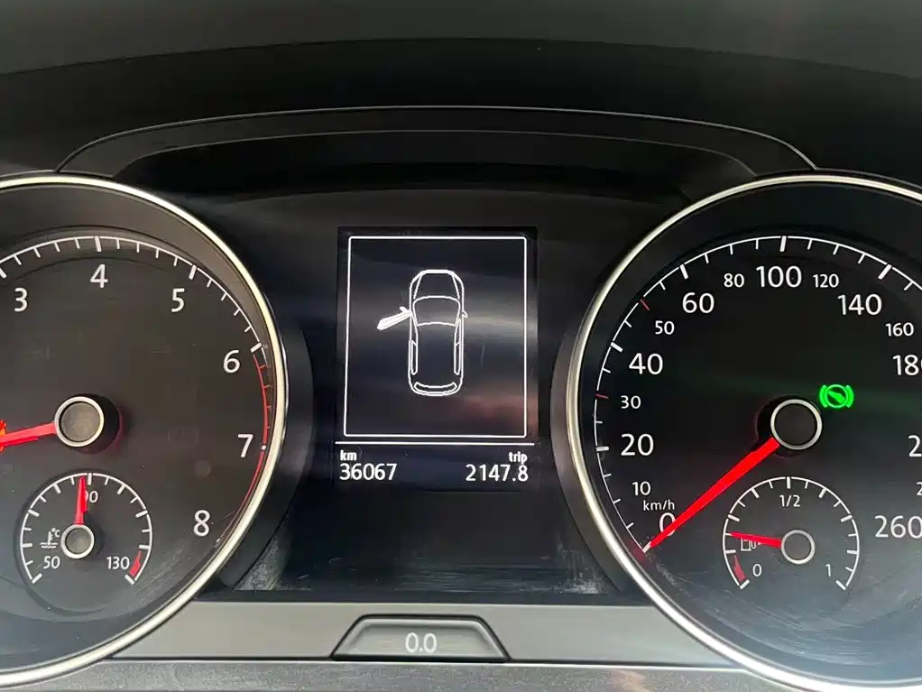 Volkswagen Golf — миниатюра 14