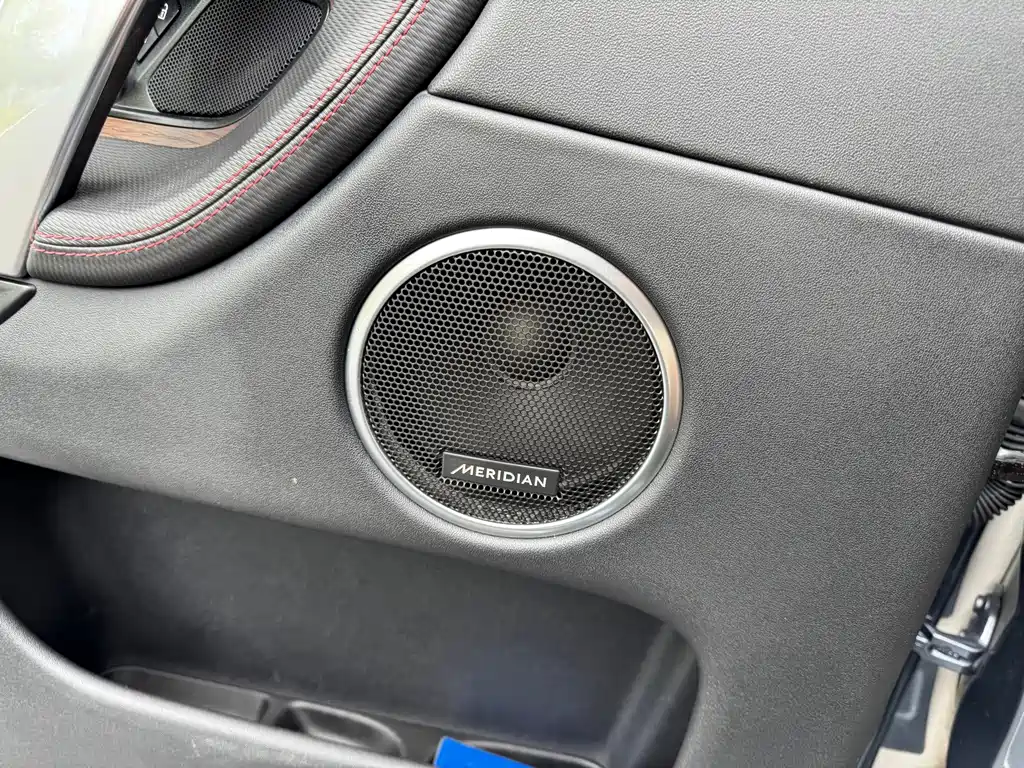 Land Rover Discovery Sport — миниатюра 9