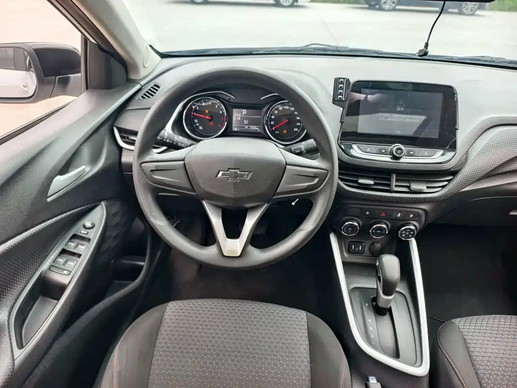 Chevrolet Cavalier — миниатюра 11