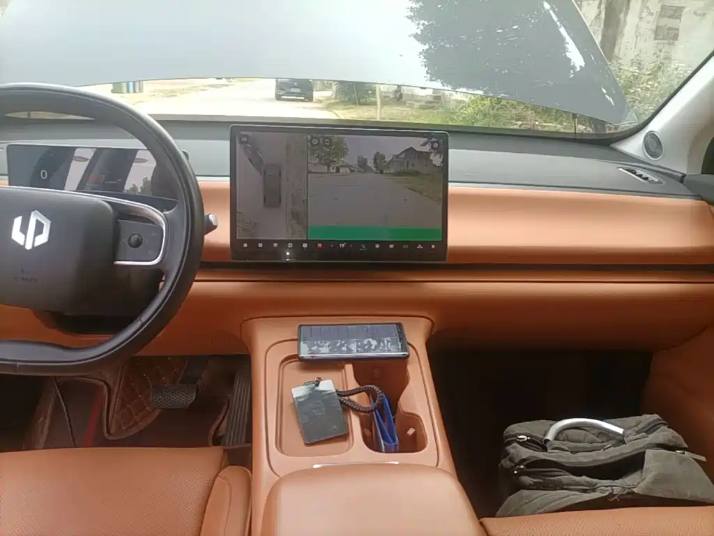 Leapmotor Leapmotor C10 — миниатюра 13