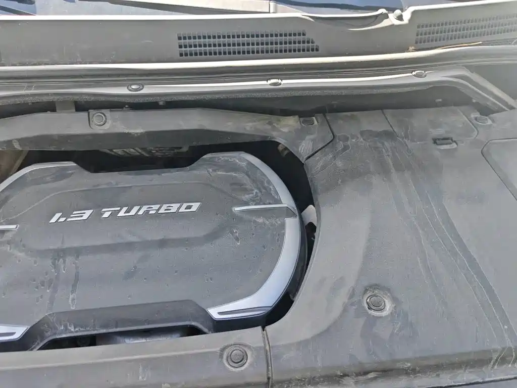 MAXUS Euniq 5 — миниатюра 19