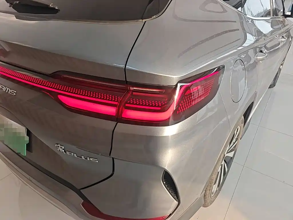 BYD PLUS New Energy — миниатюра 8