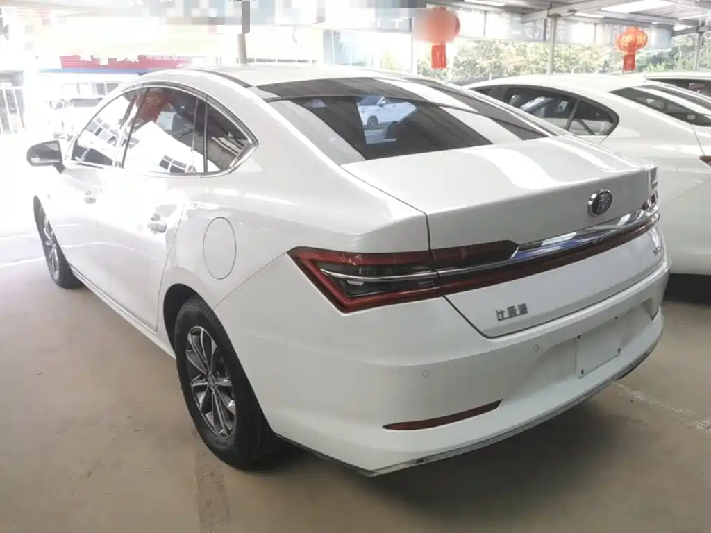 BYD Qin Pro NEV — миниатюра 5